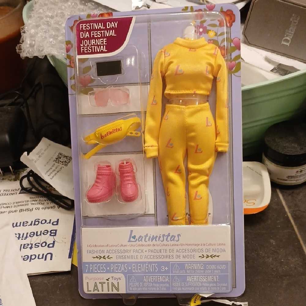 Latinas Festival Day Fashion Accessory Pack